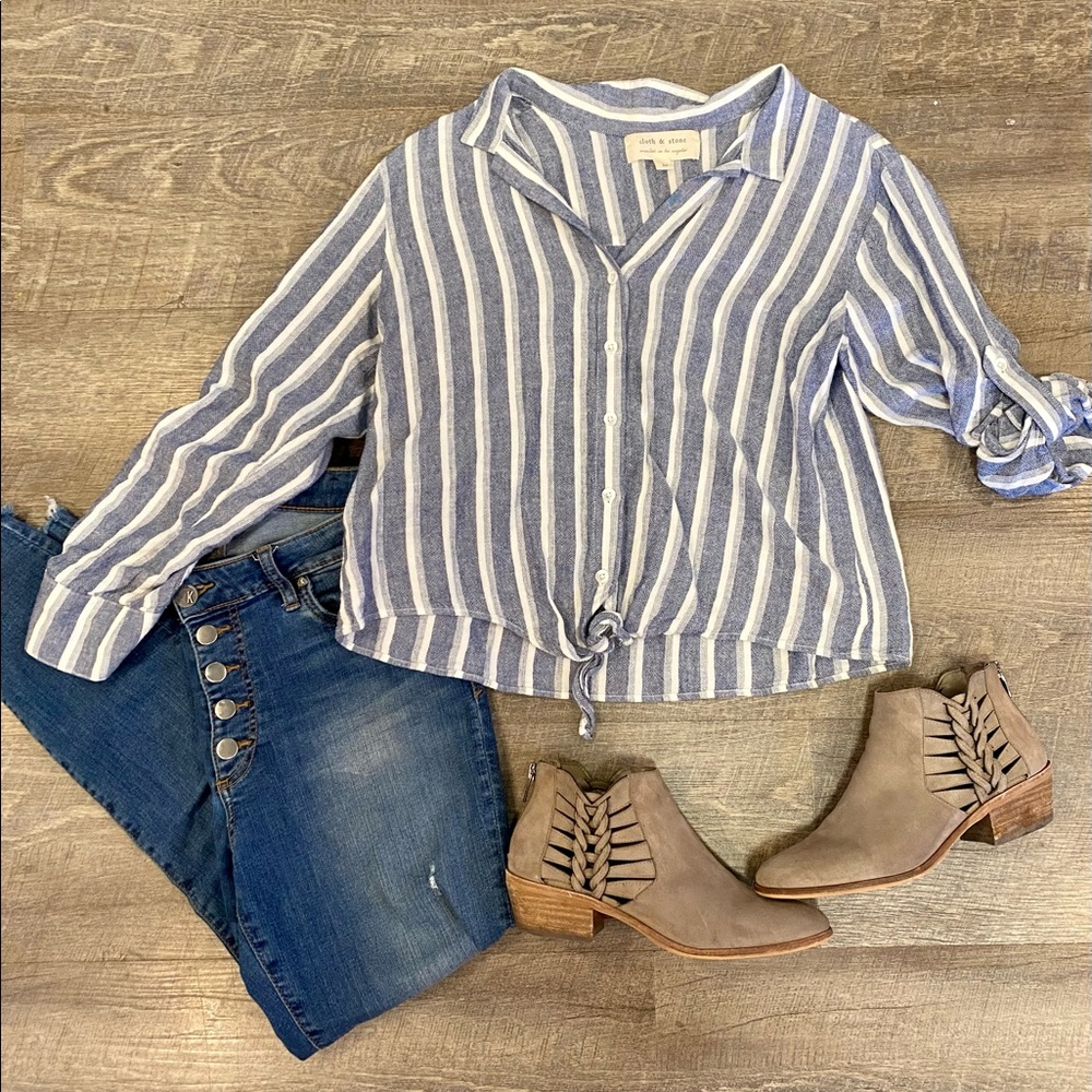 Cloth & Stone top Medium